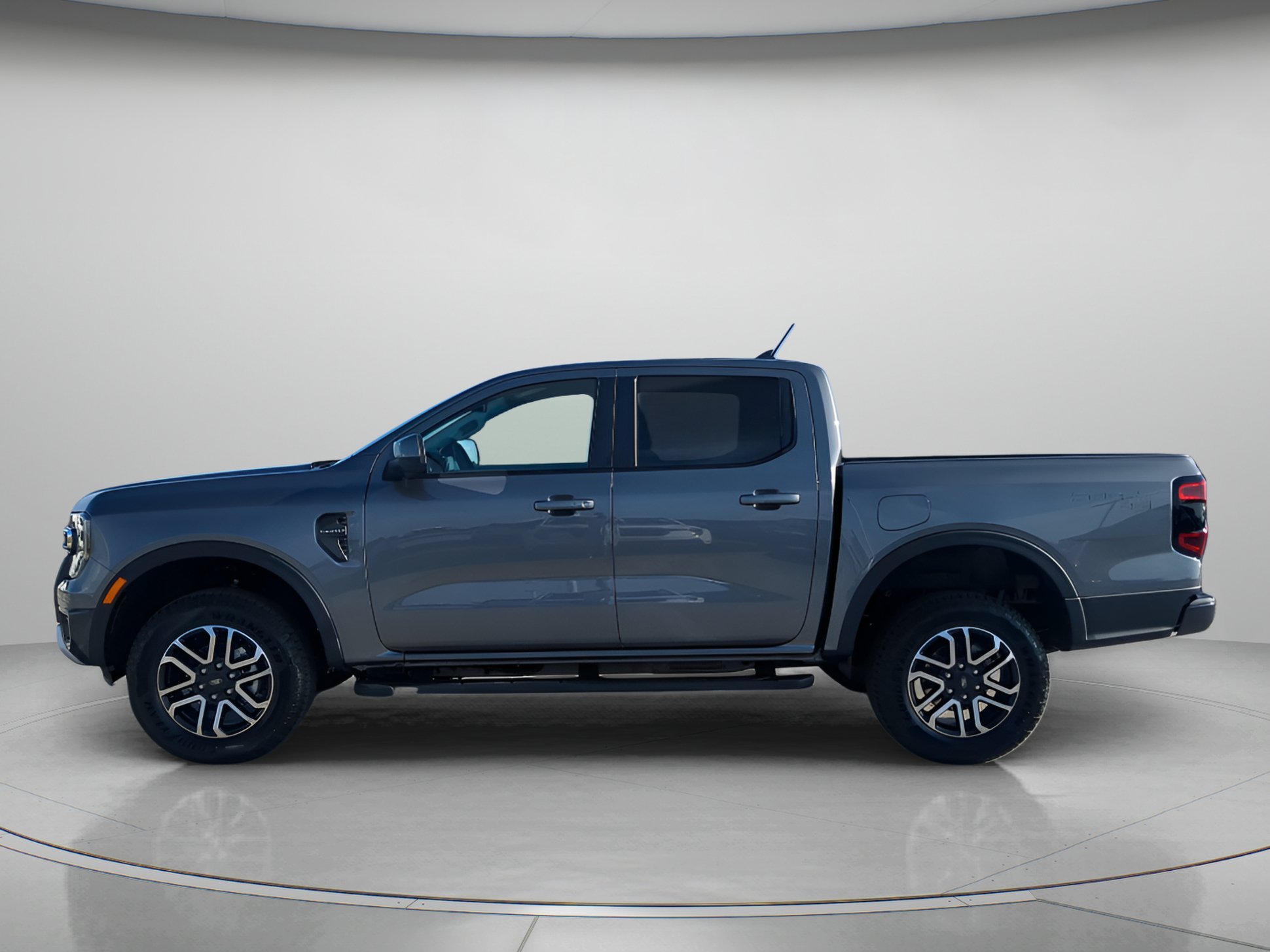 New 2026 Carbonized Gray Metallic Ford Lariat® image 40