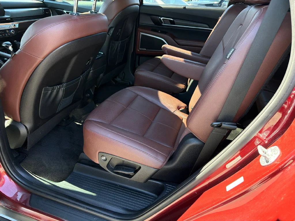 Used 2024 Red Kia EX image 21