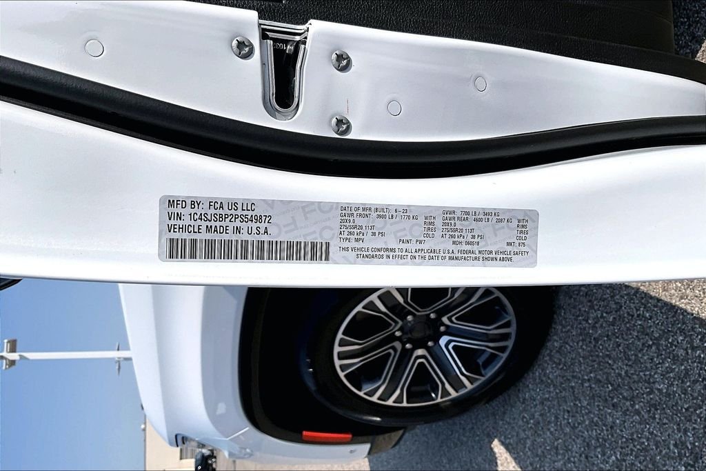 Used 2023 White Jeep Series II image 36