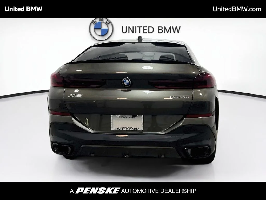 New 2027 Manhattan Green Metallic BMW xDrive40i image 6
