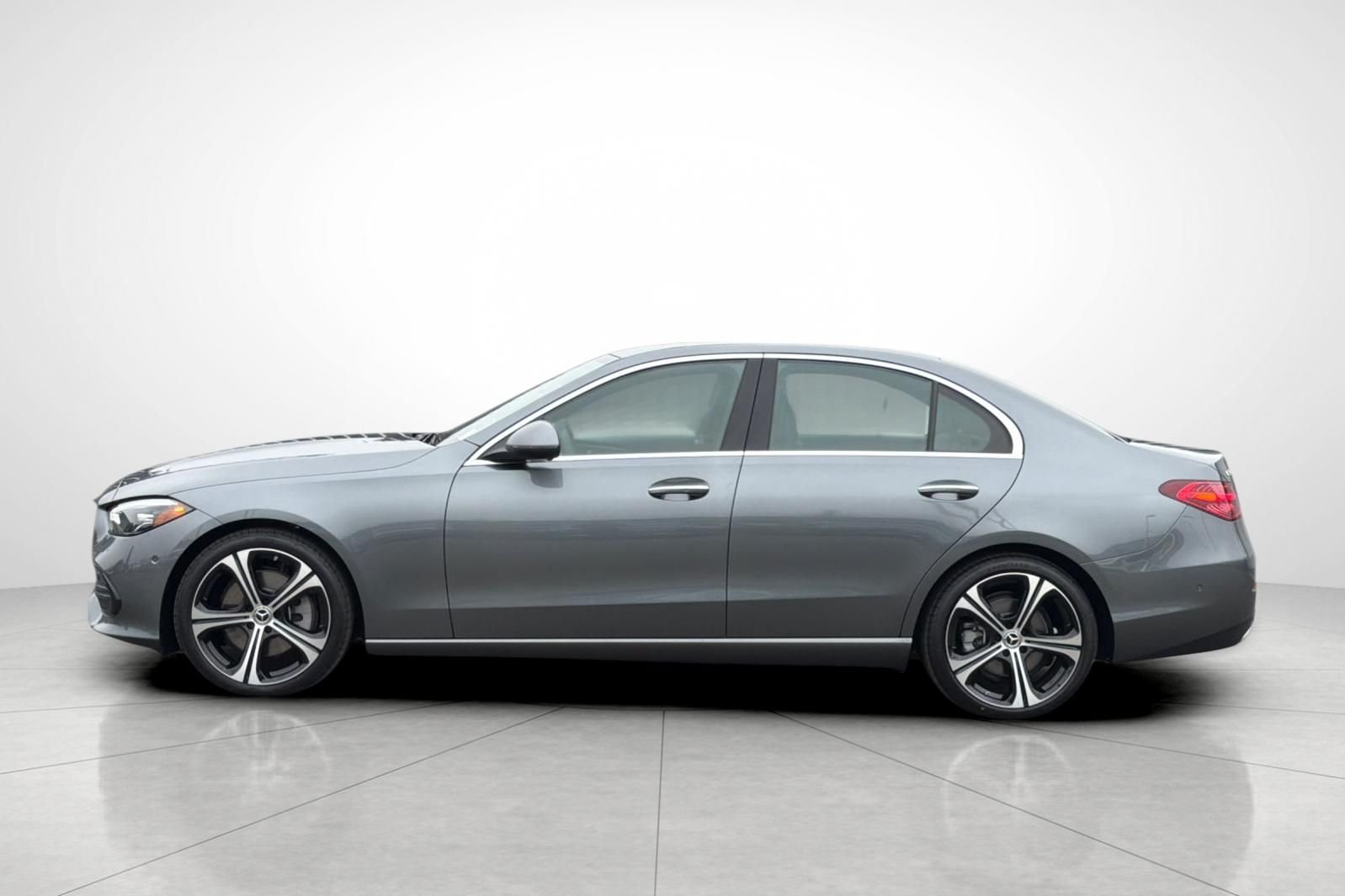 New 2026 Selenite Grey Metallic Mercedes-Benz C 300 image 31