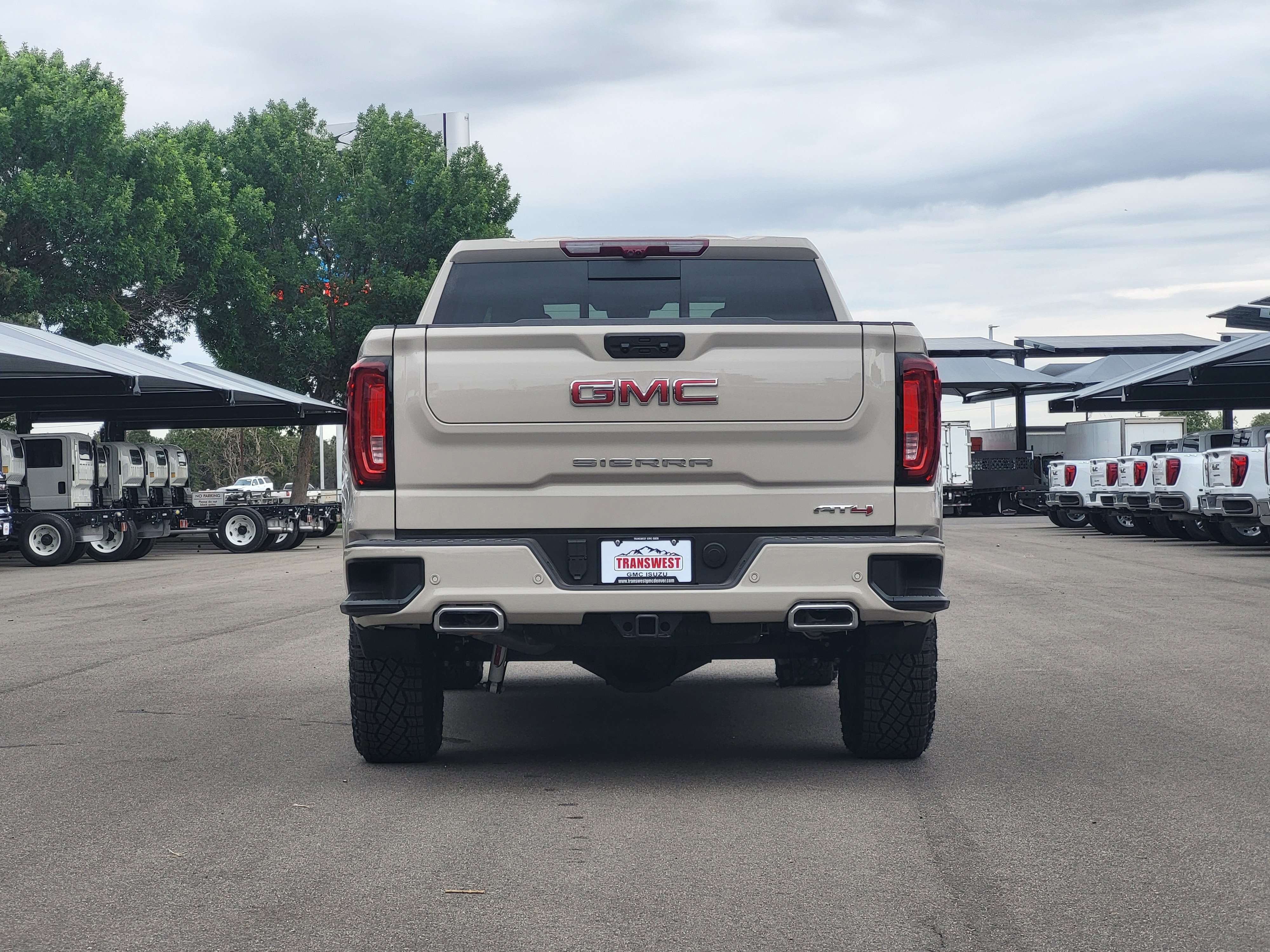 2026 GMC Sierra 1500 AT4 - Photo 6