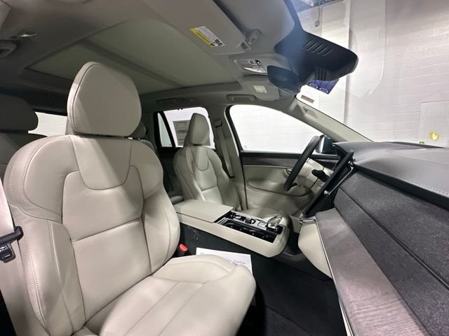 New 2026 Blue Volvo B6 Ultra image 16