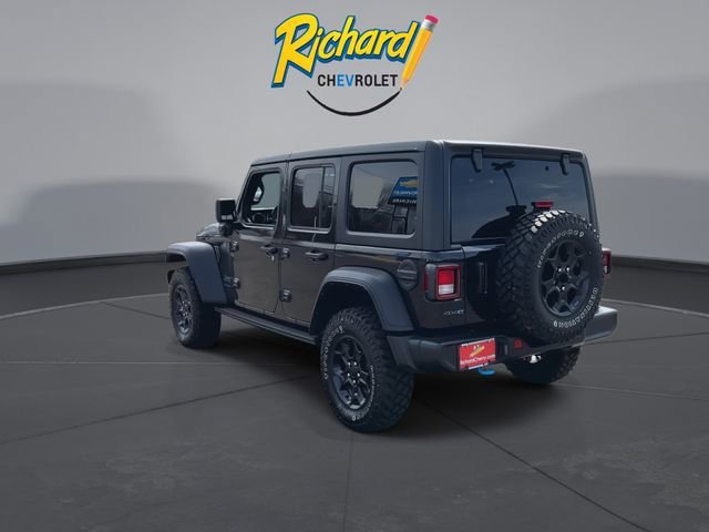 Used 2023 Black Jeep 4x4 image 6