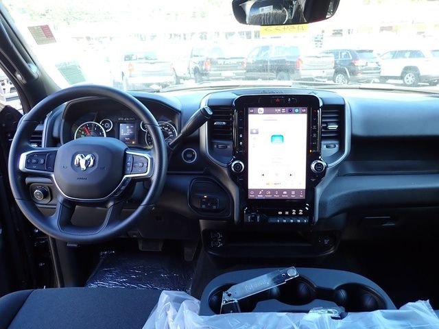 2025 RAM 2500 Tradesman - Photo 16
