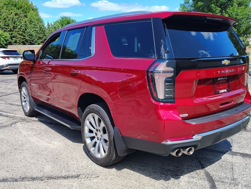 Used 2025 Red Chevrolet Premier image 9