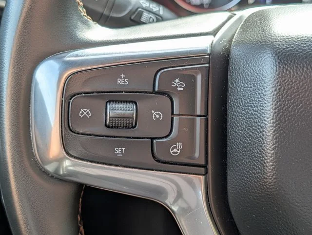 Used 2024 Black Chevrolet Premier image 17