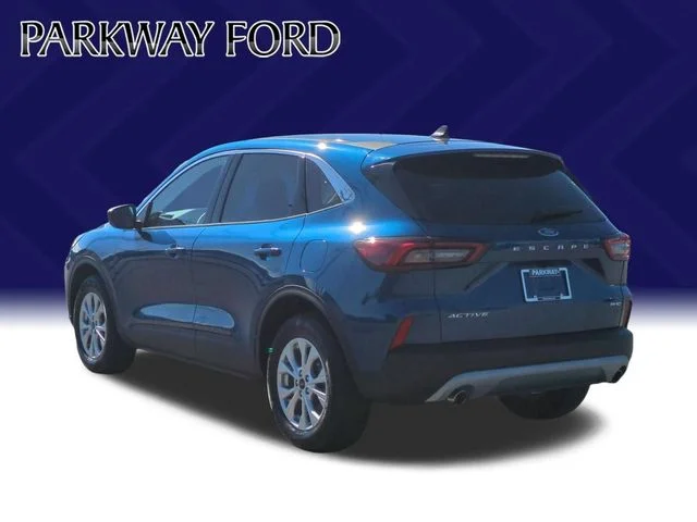 Used 2023 Blue Ford Active image 3