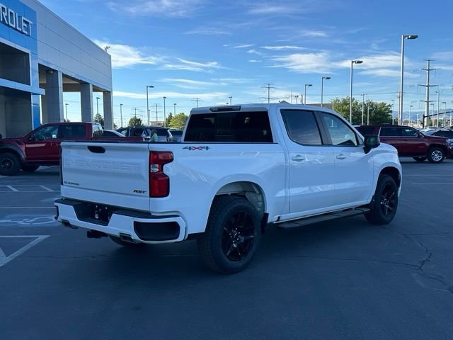 Used 2024 Summit White Chevrolet RST image 7