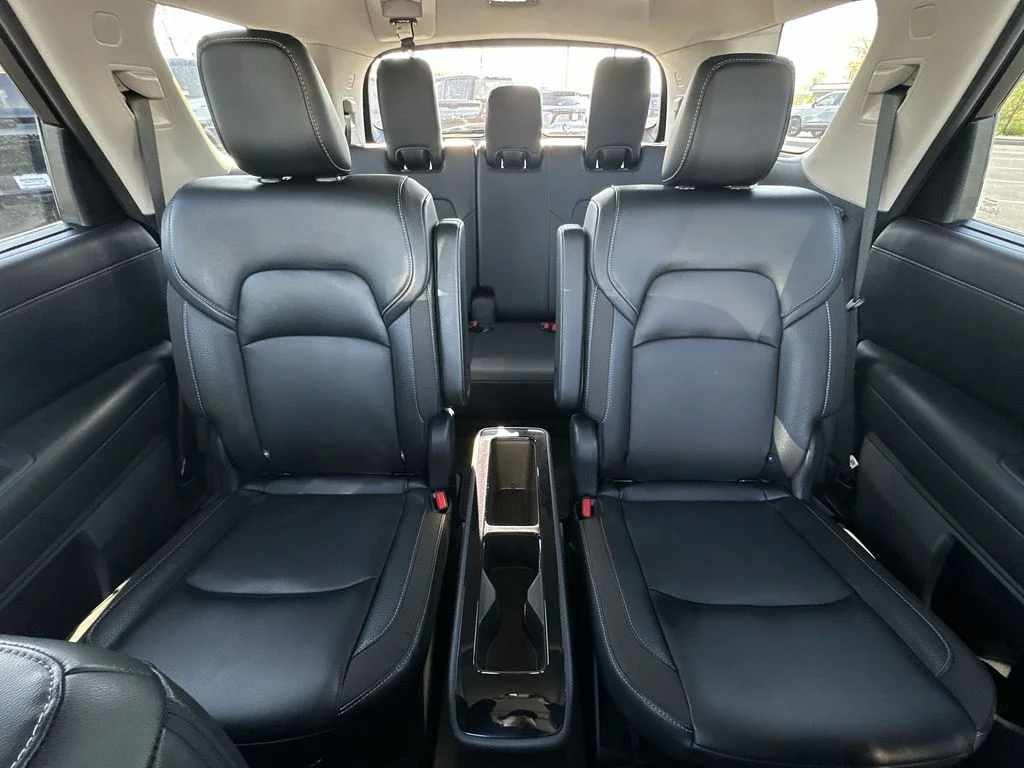 Used 2023 Black Nissan SL image 23