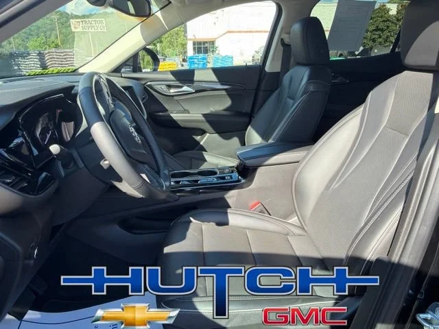 Used 2023 Ebony Twilight Metallic Buick Essence image 24