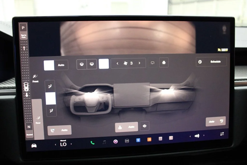 Used 2022 Solid Black Tesla Plaid image 27