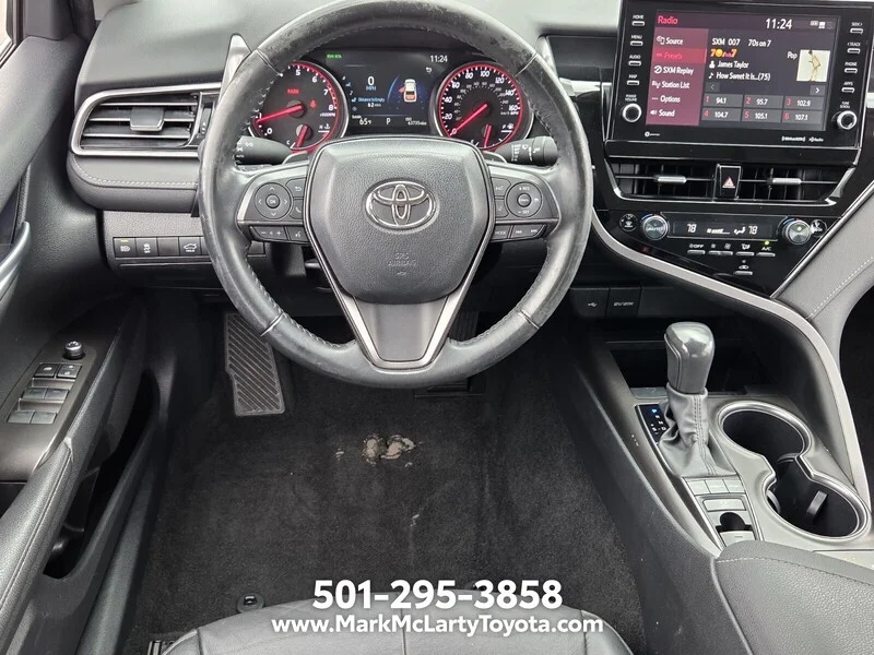 Used 2024 Ice Edge TOYOTA XSE AUTO image 11