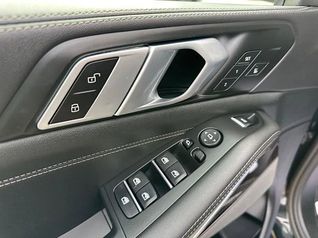 2025 BMW X5 40i - Photo 16