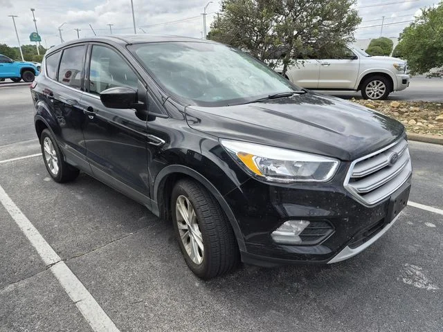 Used 2019 Agate Black Metallic Ford SE image 1