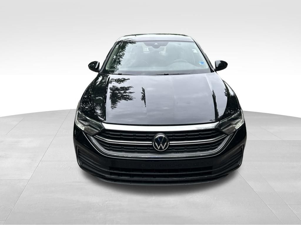 Used 2024 Black Volkswagen 1.5T SE image 8