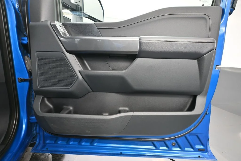 Used 2021 Blue Ford XLT image 48
