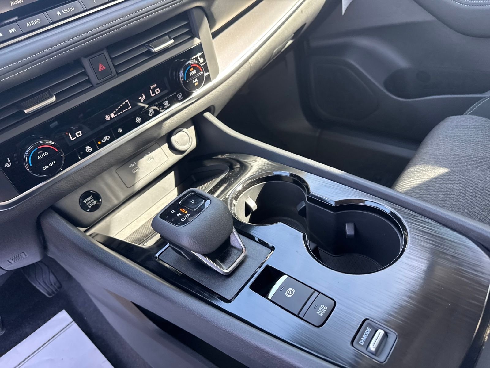 New 2026 Nissan Rogue SV 4D Sport Utility