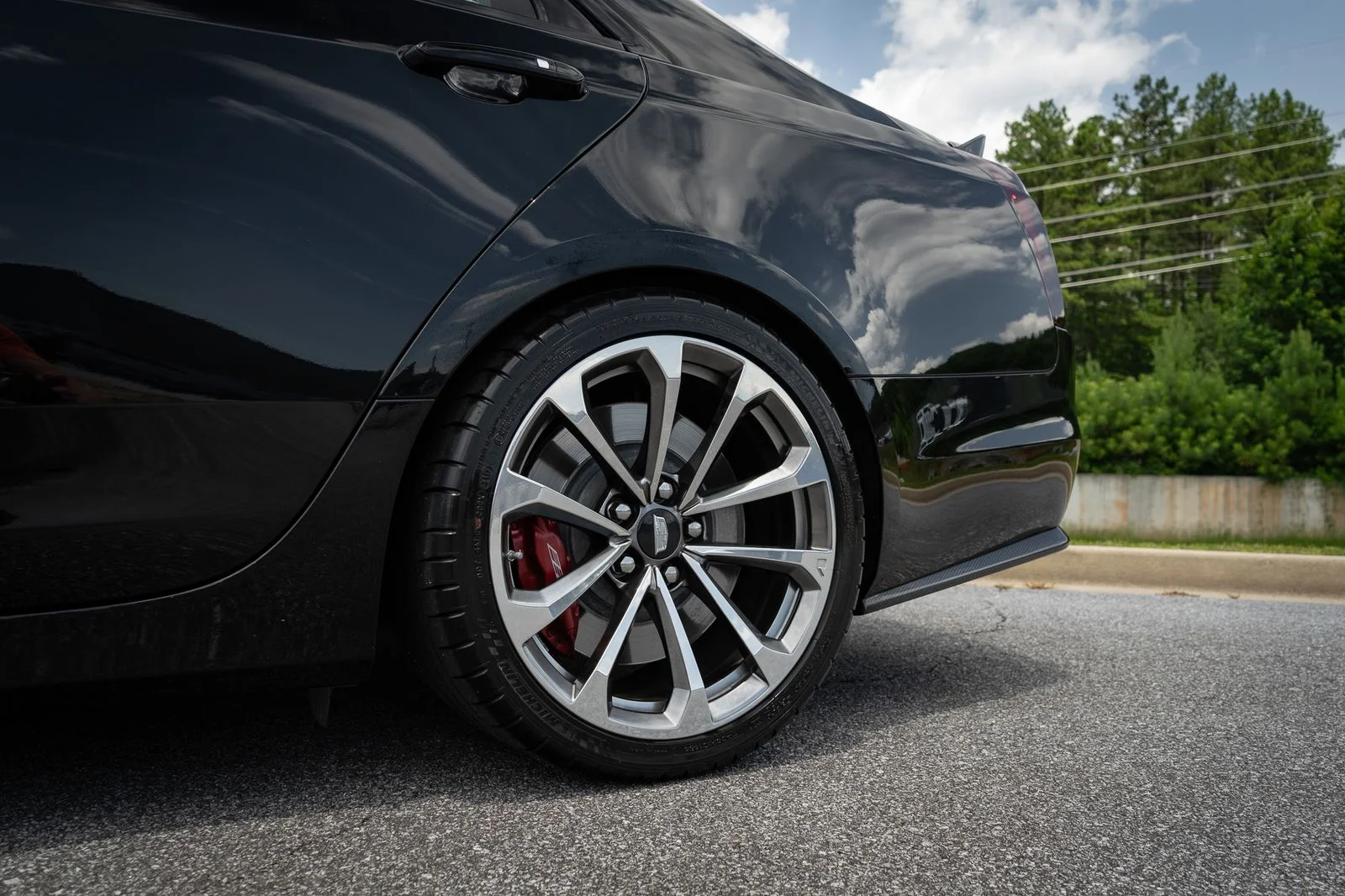 Used 2018 Black Raven Cadillac Base image 21