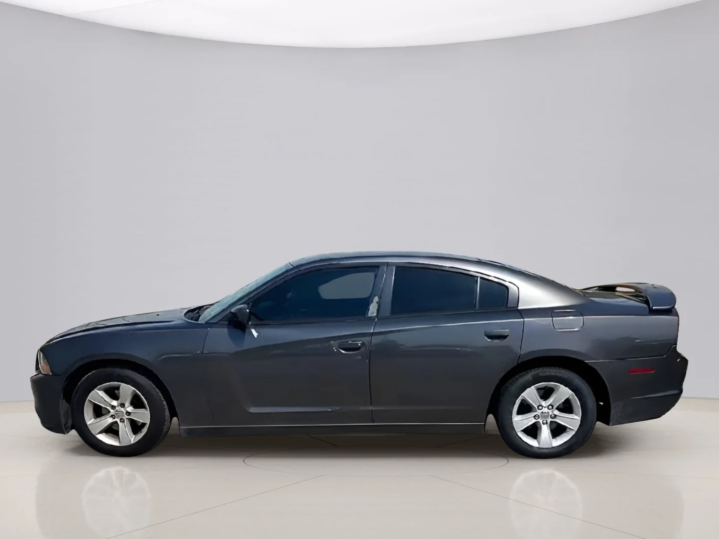 Used 2014 Gray Dodge SXT image 8