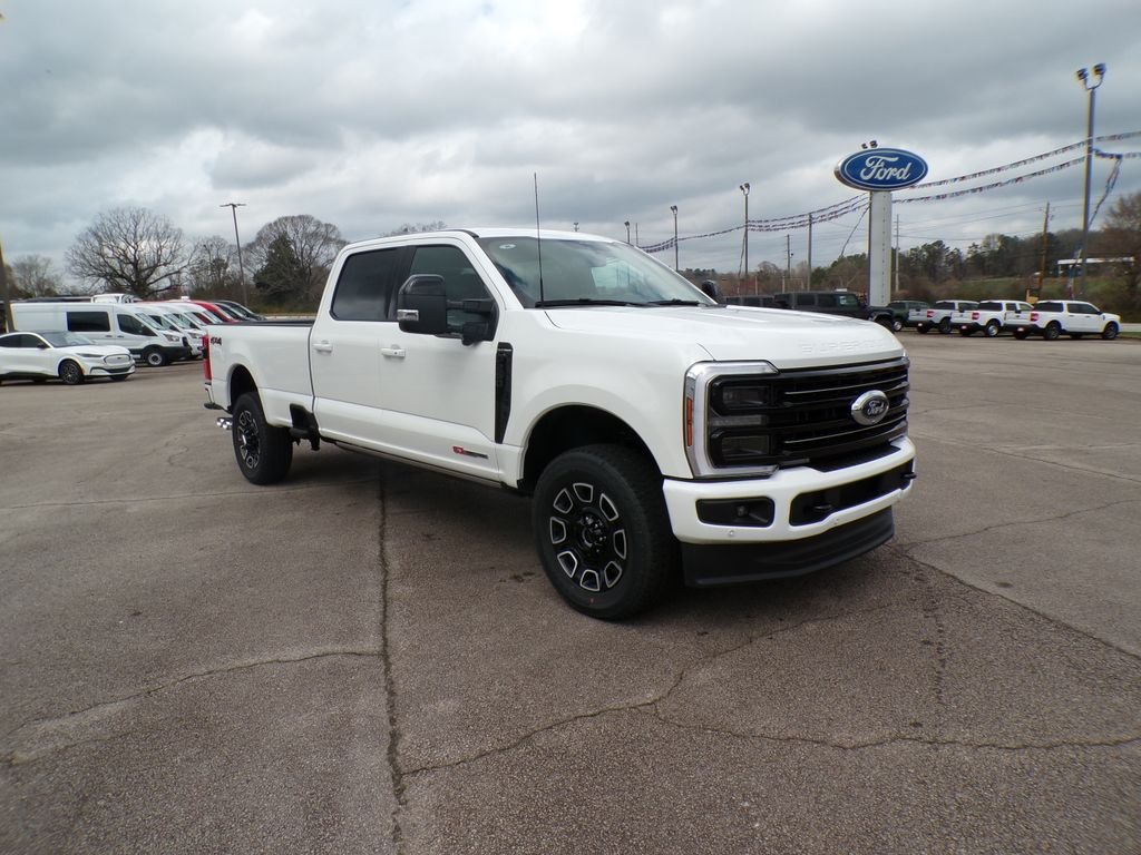 New 2026 Star White Metallic Tri-Coat Ford F-250® Platinum® image 1