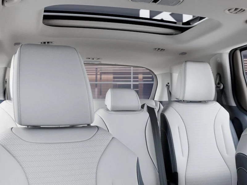 New 2026 Ceramic Silver Kia SX Prestige image 27