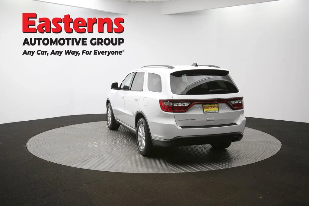 Used 2023 White Dodge SXT image 62