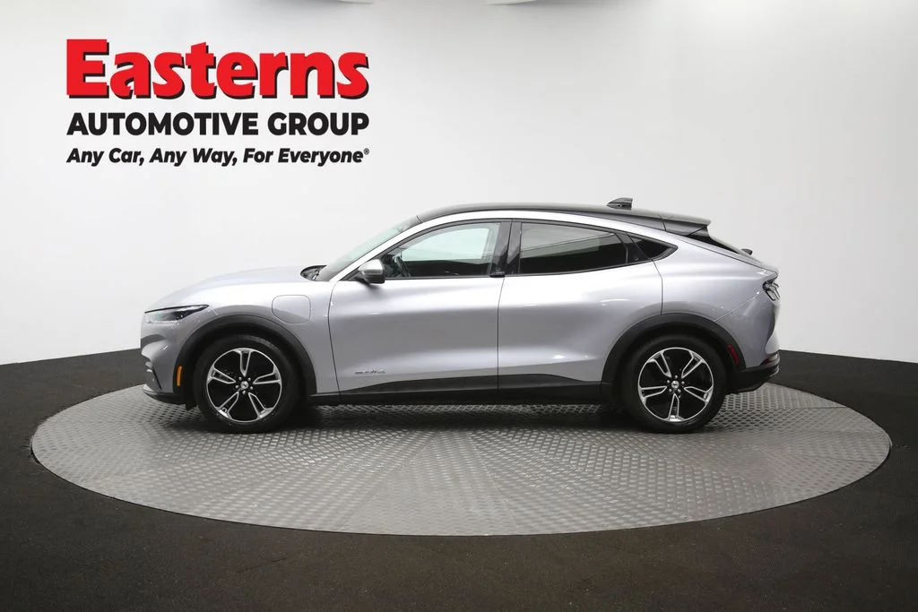 Used 2021 Silver Ford Select image 58