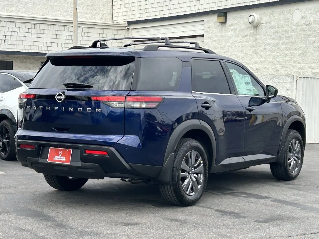 New 2026 Deep Ocean Blue Pearl Nissan SV image 4