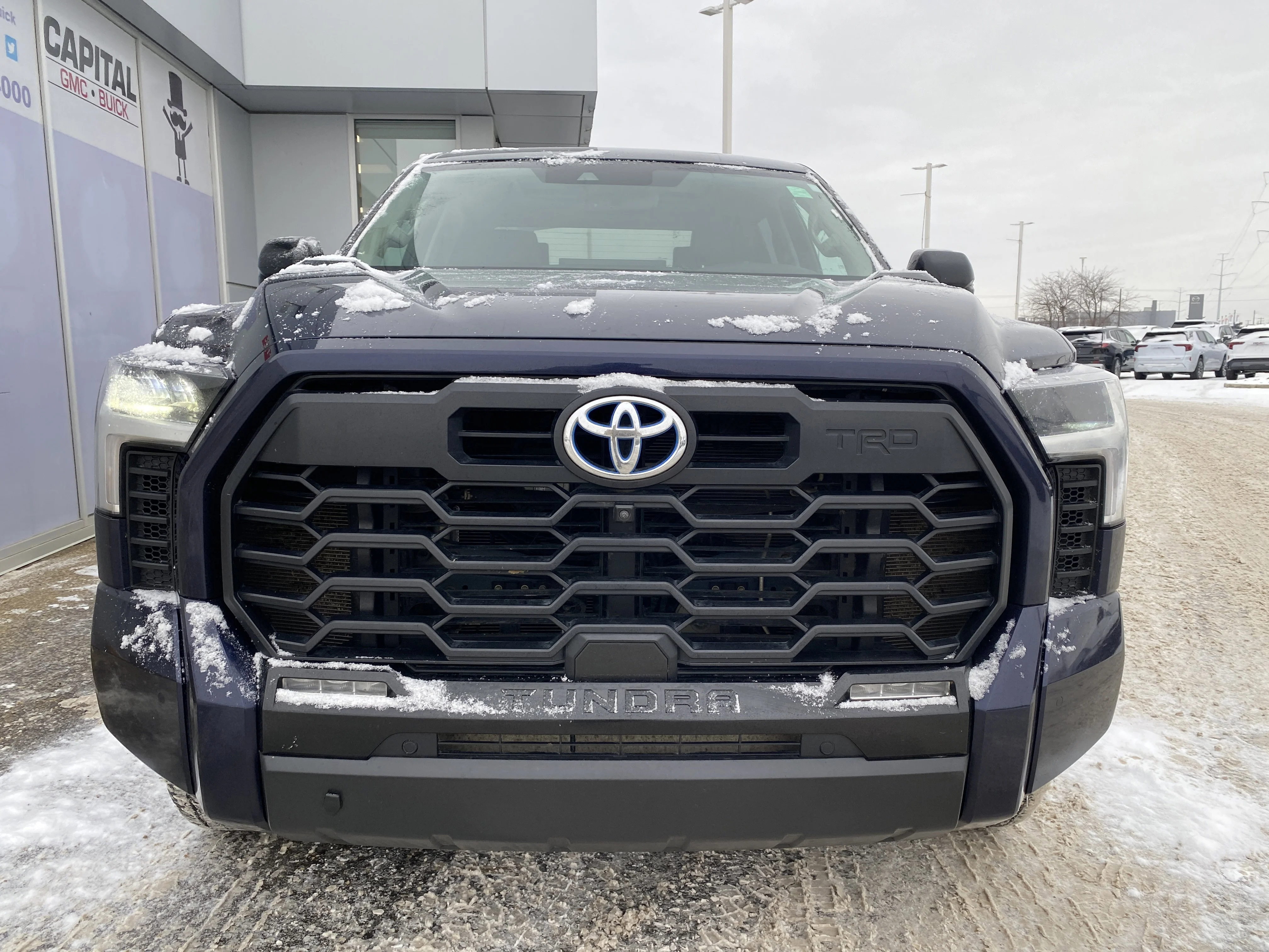 Certified Used 2024 Blue Toyota Limited Hybrid * PANORAMIC SUNROOF  * NAVIGATION * image 7