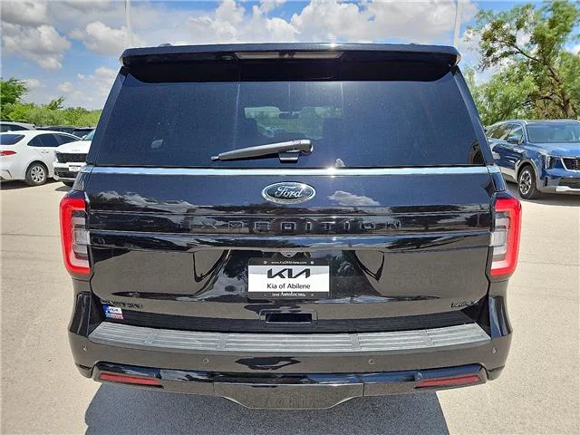 Used 2024 Agate Black Metallic Ford Limited 4x4 image 3