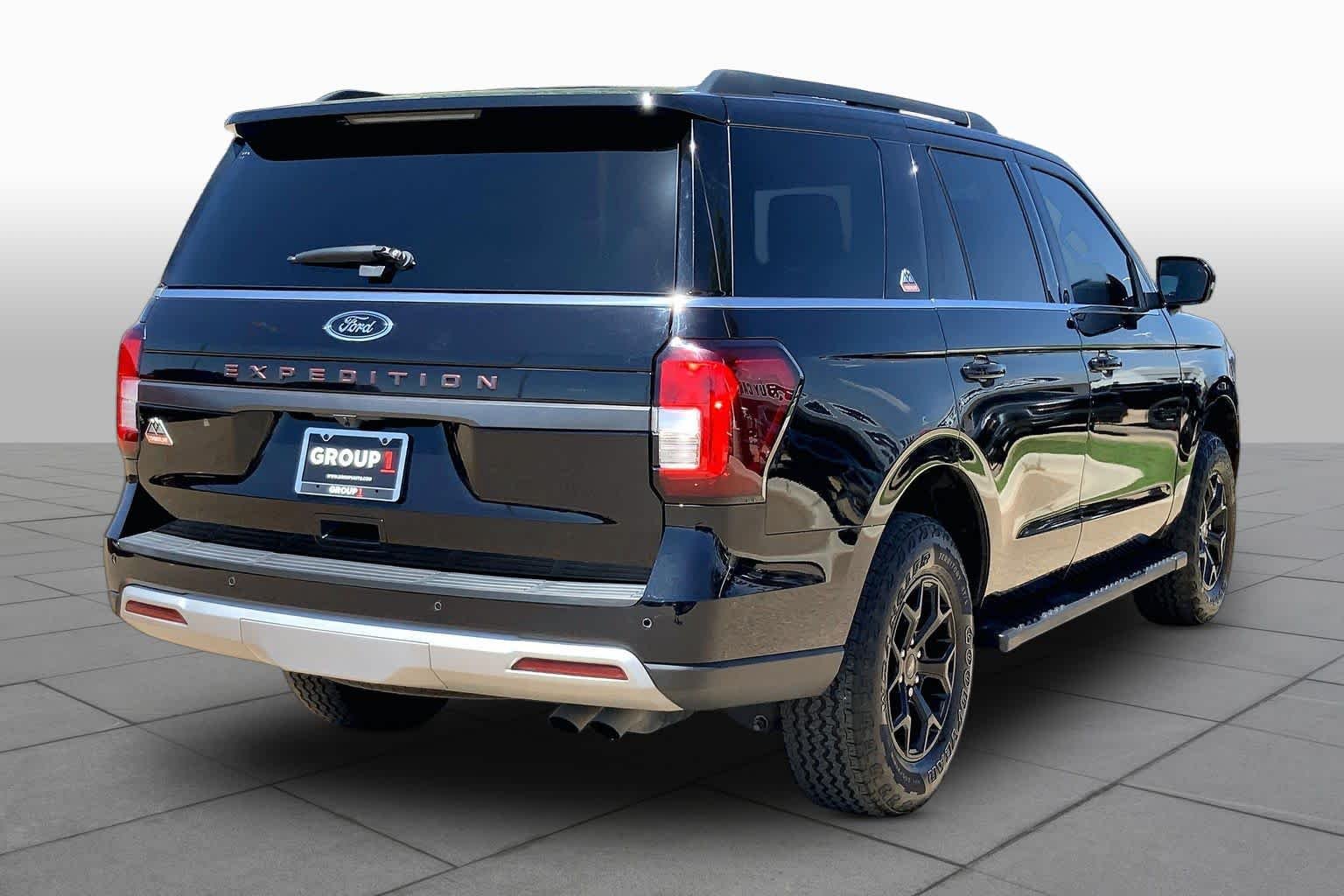 Used 2023 Agate Black Metallic Ford Timberline image 13