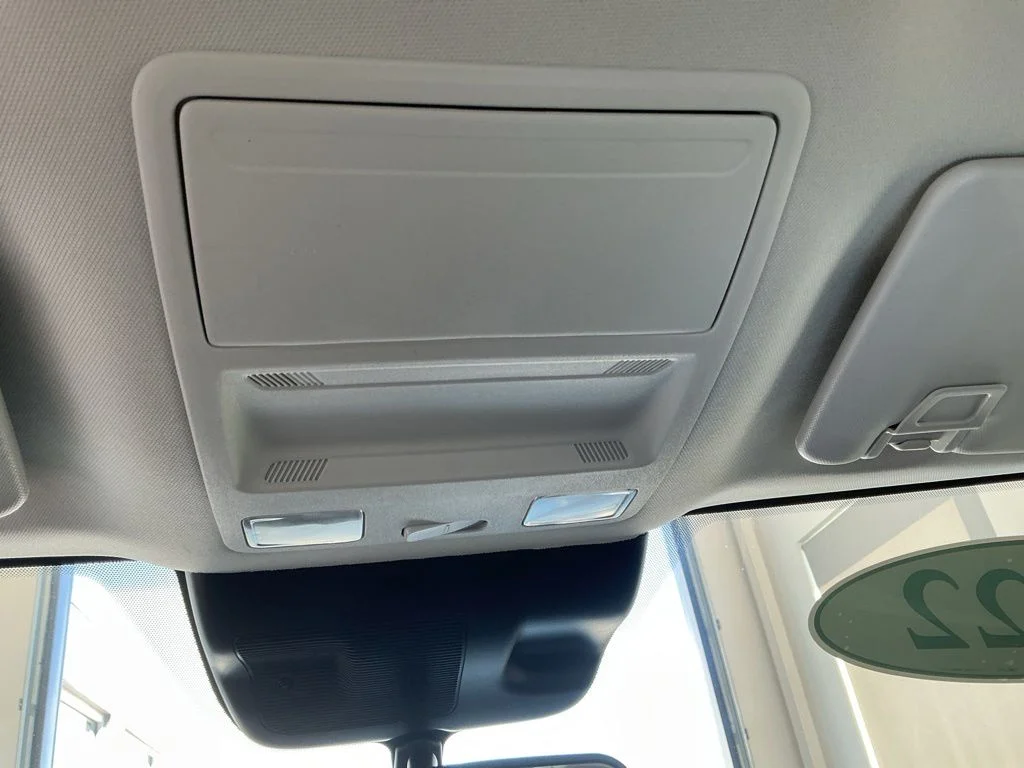 Used 2022 Oxford White Ford XLT image 18