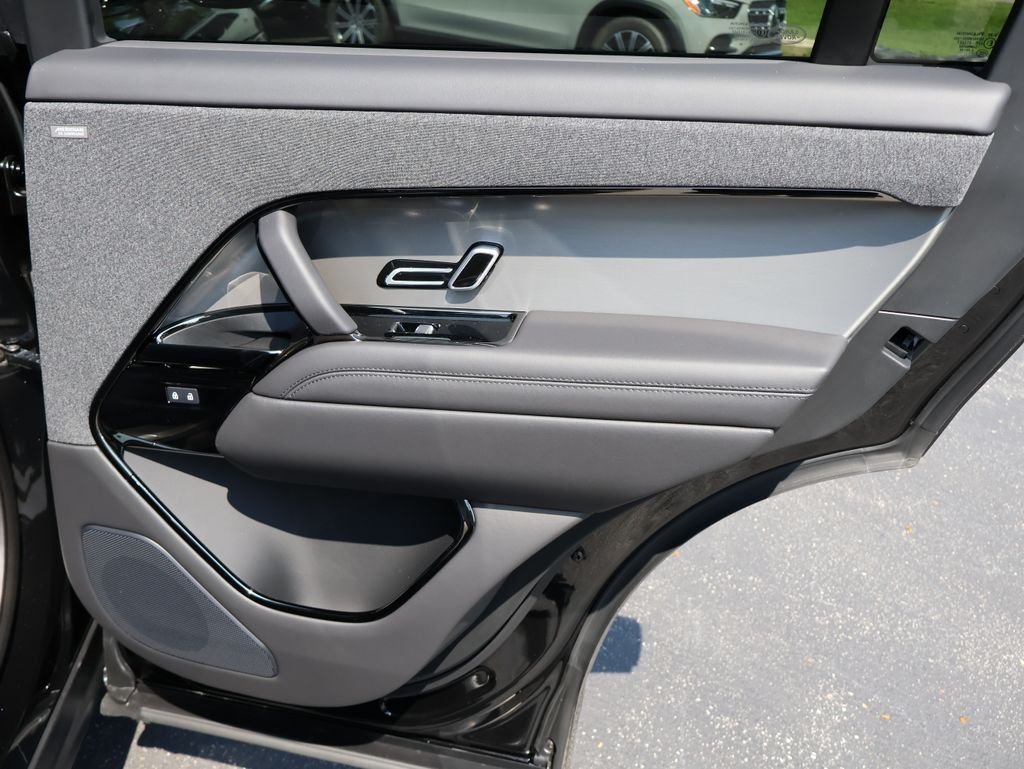 2026 Land Rover Range Rover Sport Dynamic SE - Photo 14