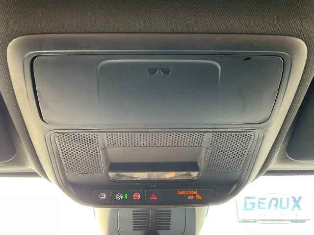 Used 2025 Gray Chevrolet LT image 32