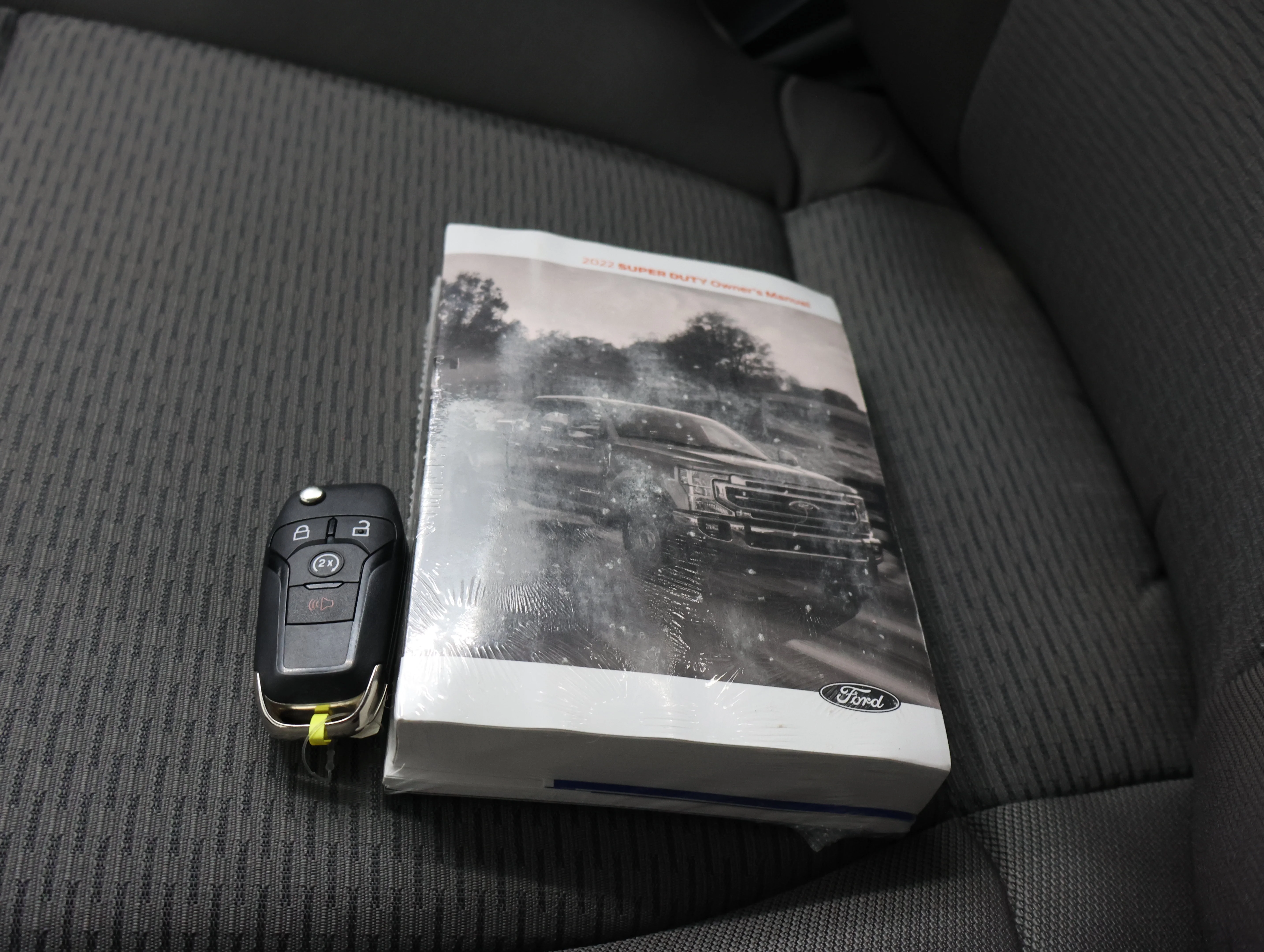 Used 2022 Oxford White Ford XLT image 57