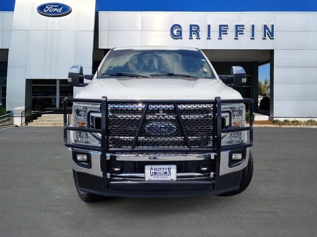 Used 2022 White Ford Lariat image 12