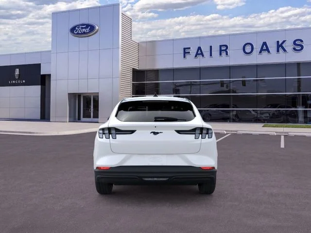 New 2026 Star White Metallic Tri-coat Ford Premium image 5