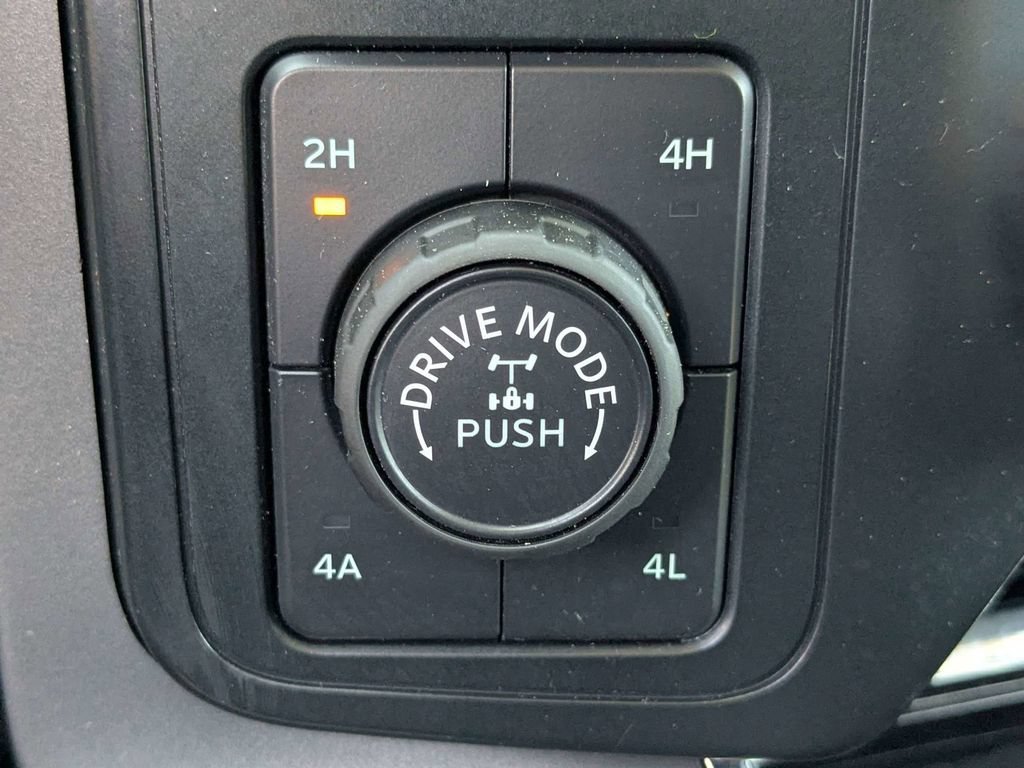 Used 2025 Blue Ford LARIAT image 27