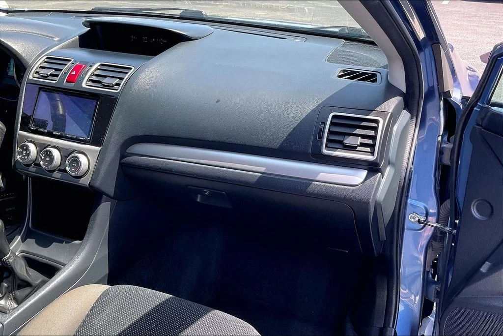 Used 2017 Blue Subaru 2.0i image 14