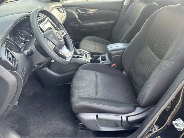 Used 2019 Black Nissan S image 14
