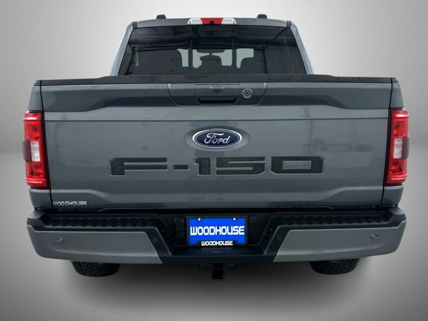 Used 2023 Gray Ford XLT image 6