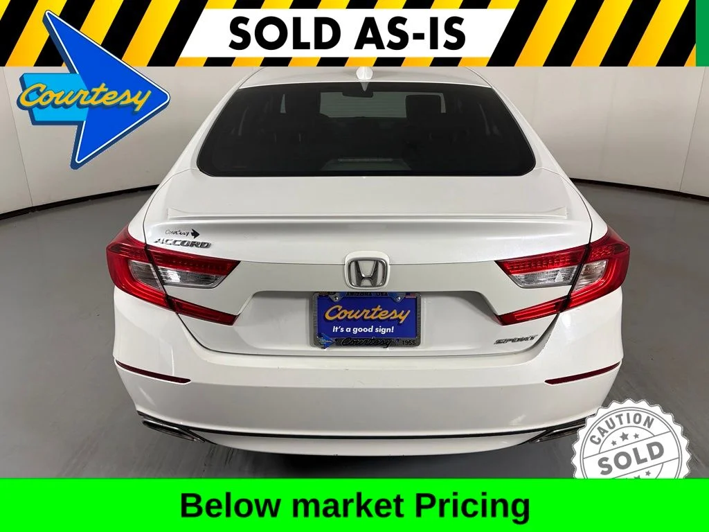 Used 2018 White Honda Sport image 7