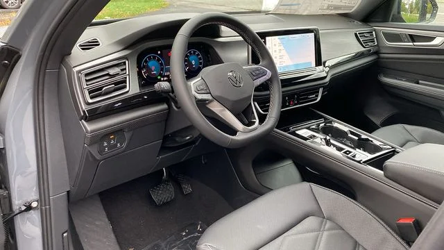 2026 Volkswagen Atlas Cross Sport SE w/Tech - Photo 11