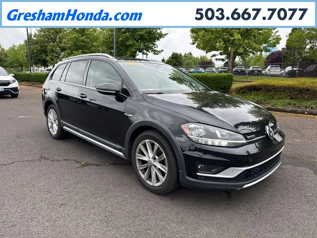2018 Volkswagen Golf Alltrack TSI S 4Motion DSG's photo
