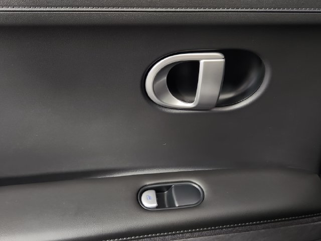 2024 Hyundai IONIQ 5 Limited - Photo 15