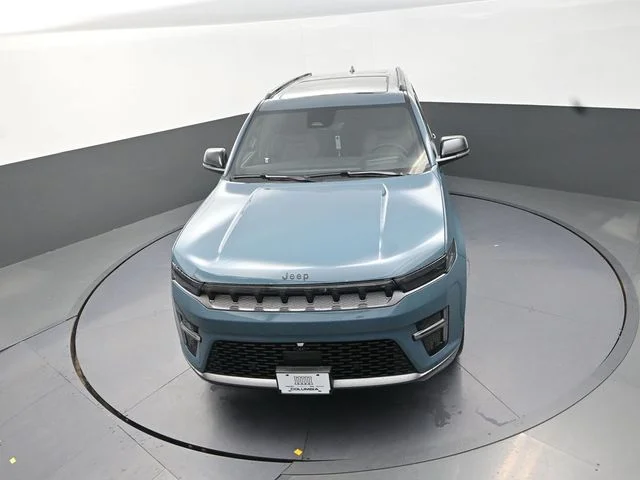 New 2026 Steel Blue Exterior Paint Jeep Limited Reserve image 12