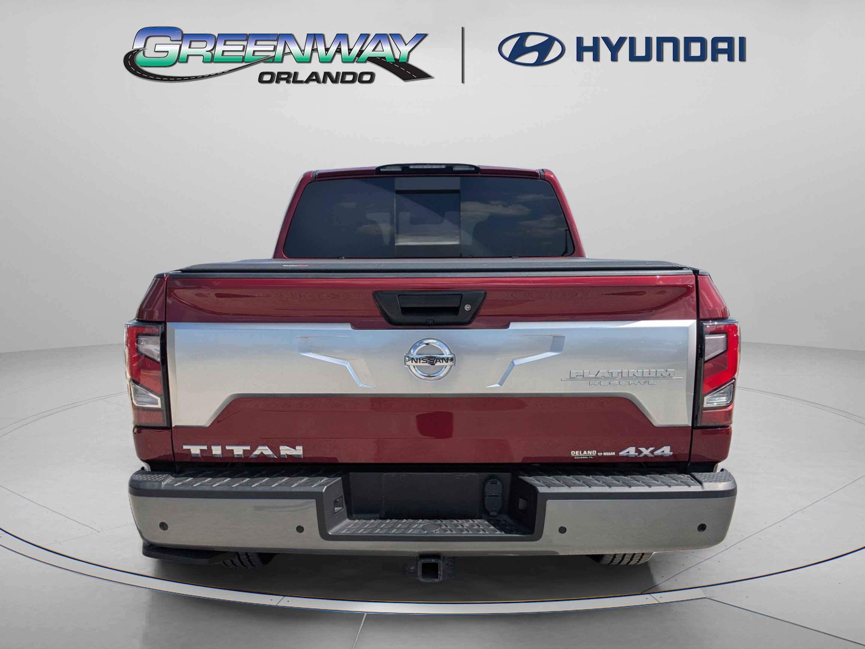 2020 Nissan Titan Platinum Reserve - Photo 7