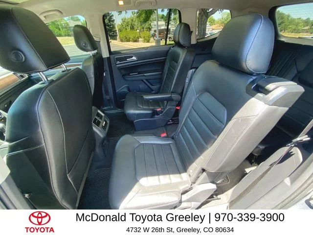 Used 2019 Silver Volkswagen SEL Premium image 23