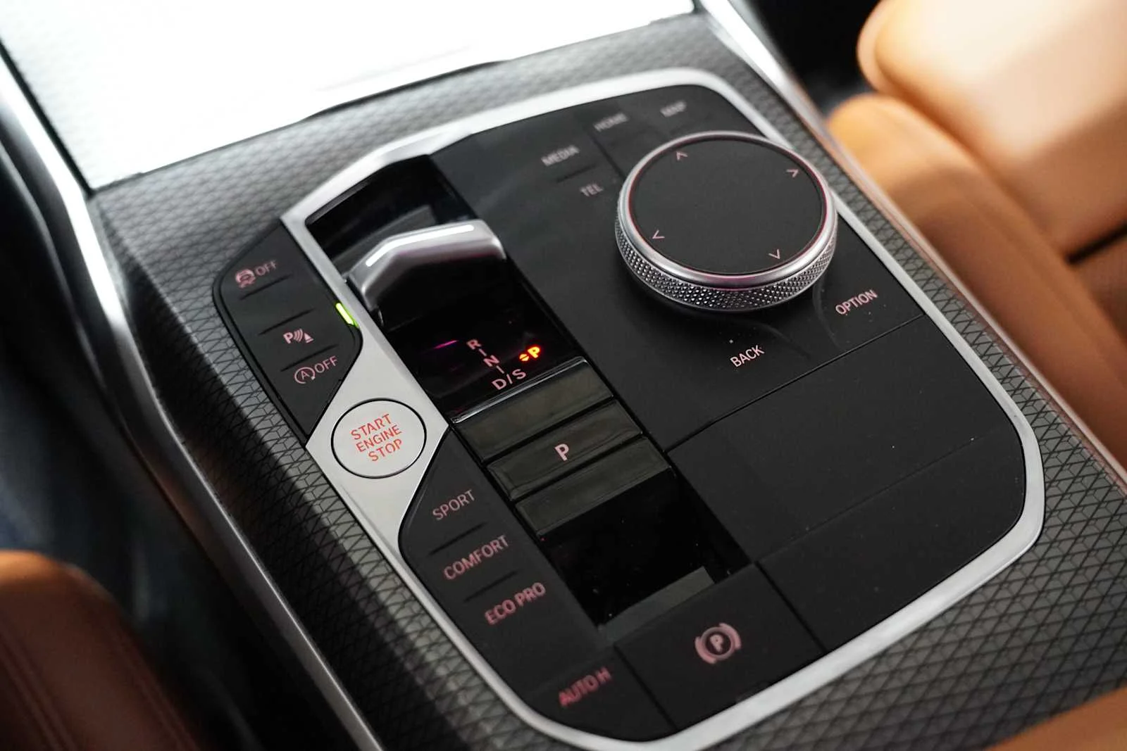 Used 2023 Skyscraper Grey Metallic BMW 330i xDrive image 17